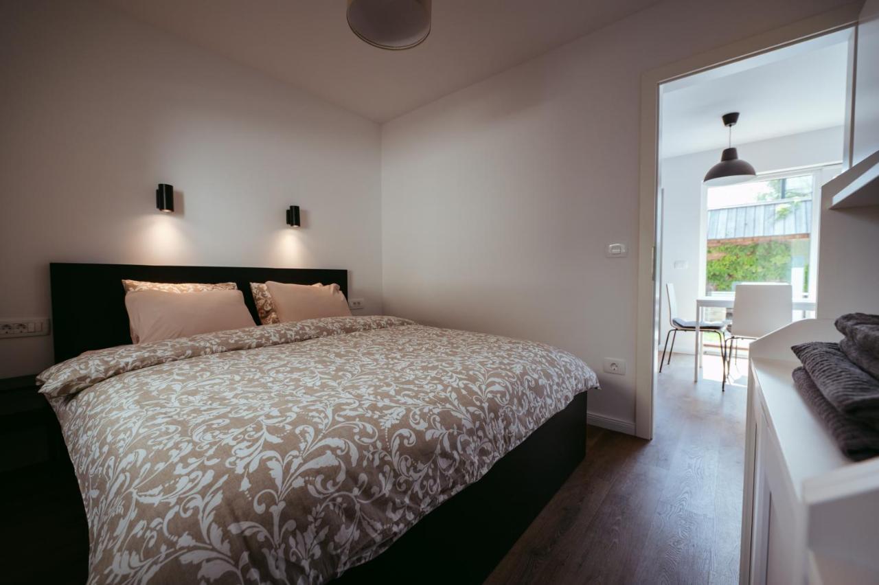 Apartment Oddih With Terrace And Private Sauna Блед Екстериор снимка