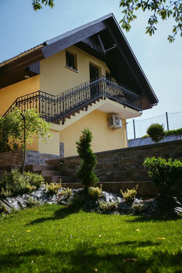 Apartment Oddih With Terrace And Private Sauna Блед Екстериор снимка